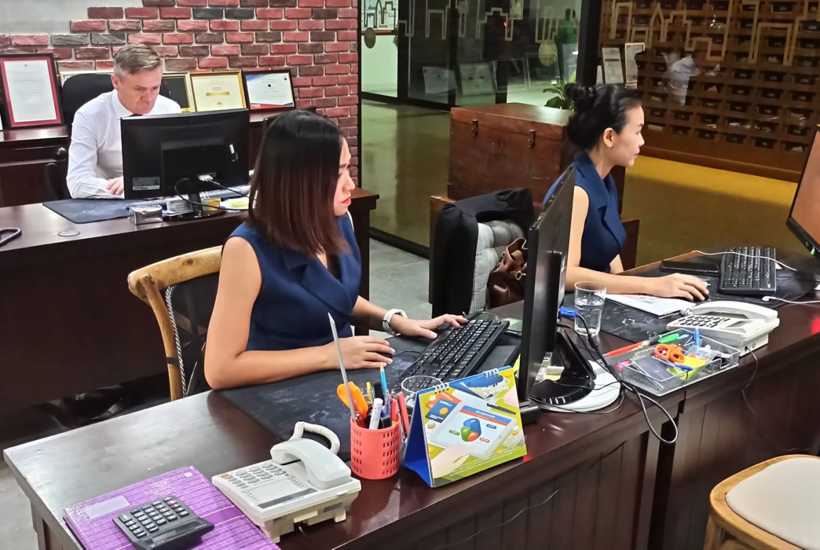 TCP Office large (9)